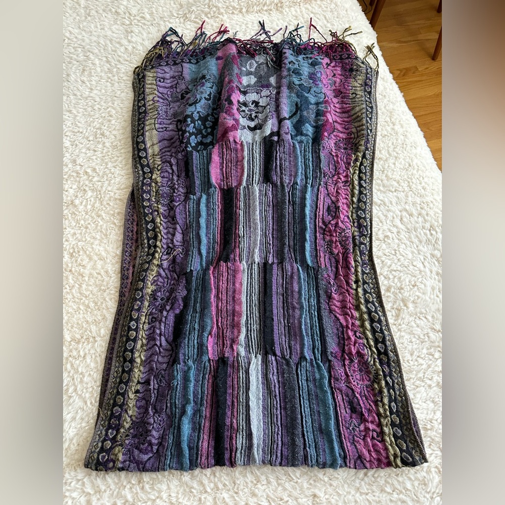 Multicolor woven Striped scarf